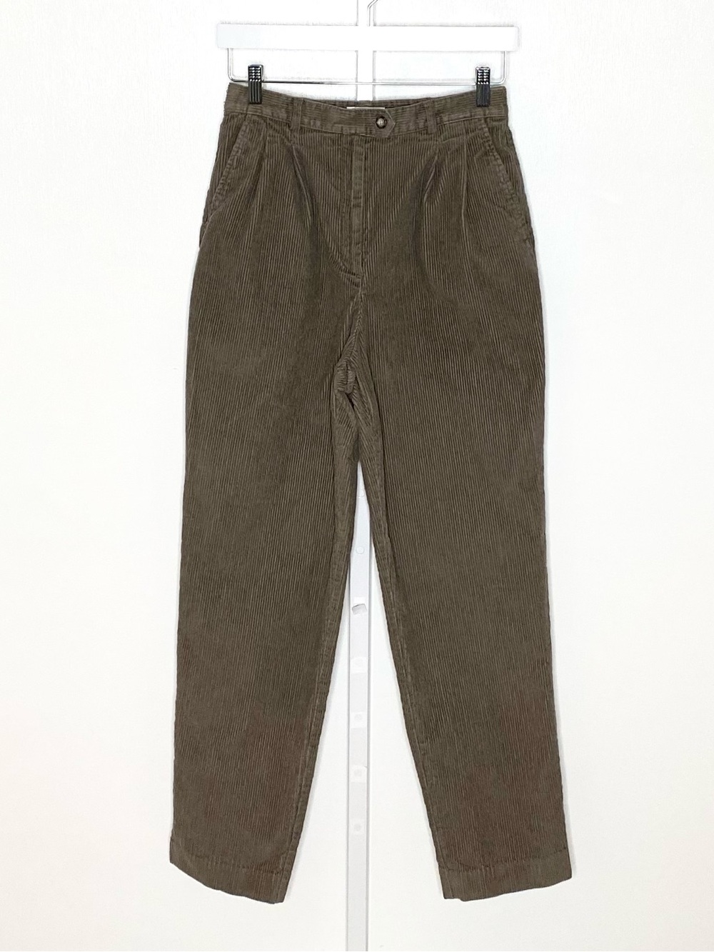 Talbots | 90s VINTAGE Mushroom Brown High-Rise Pleated Corduroy Pants Sz 8